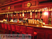 Aroma Coffee & Tea 