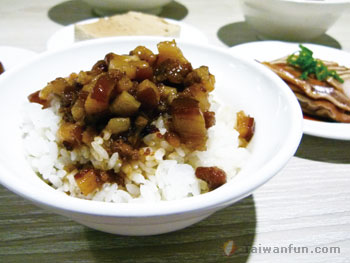 Yui Tang Chun Taiwanese Traditional Local Cuisine