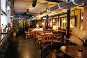 Taichung Dining by Taiwan Fun > Black Dog Taiwanese Teahouse & Restaurant