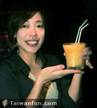 Bartender: Emily