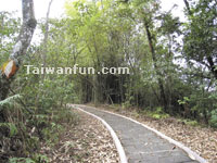 Liyu Lake-Hutou Mountain 