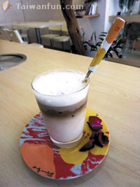 Box Florist Cafe