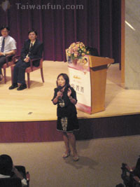 The Beauty Market: Medical Tourism in Youthful Taichung