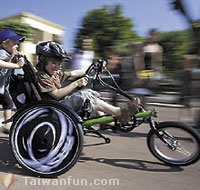 �s�M�ͬ� �i���M�J 