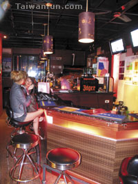 Orgasmo Cafe & Bar