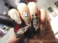 Fashion + Art = Nail Art