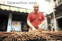 �j�� ���y�K���Q