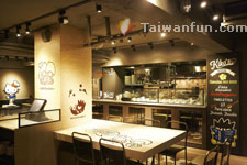 Kiko's Diner with Sanrio