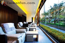 Goldmine 928 Massage Center